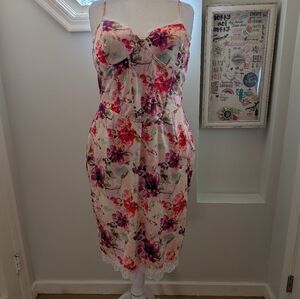Floral bodycon midi dress